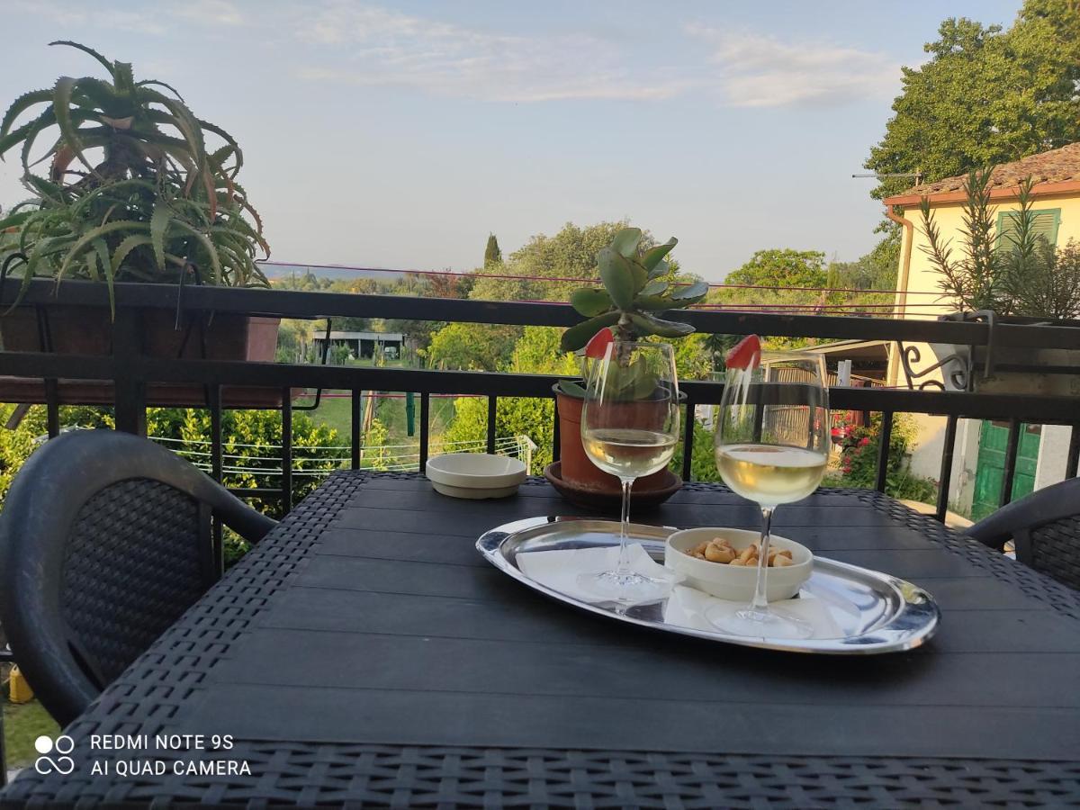 דירות קפנולי Holiday House I Colli Pisani מראה חיצוני תמונה